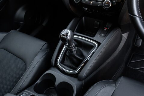 Nissan Qashqai DIG-T TEKNA 33