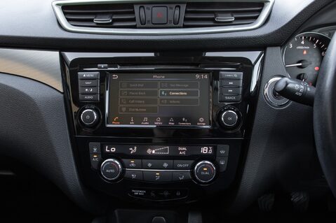 Nissan Qashqai DIG-T TEKNA 23