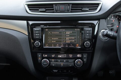 Nissan Qashqai DIG-T TEKNA 28