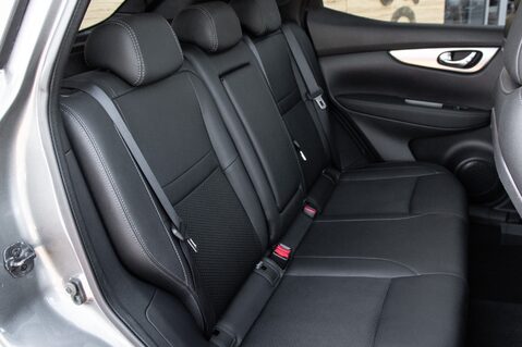 Nissan Qashqai DIG-T TEKNA 36