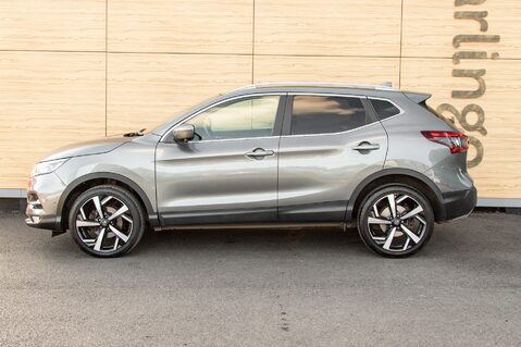 Nissan Qashqai DIG-T TEKNA 13