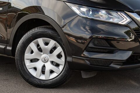 Nissan Qashqai DIG-T VISIA 11