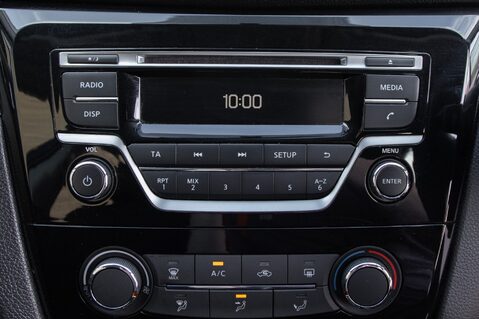 Nissan Qashqai DIG-T VISIA 22