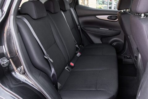 Nissan Qashqai DIG-T VISIA 30