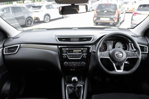 Nissan Qashqai DIG-T VISIA 3