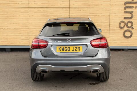 Mercedes-Benz GLA Class GLA 200 D SPORT PREMIUM PLUS 6