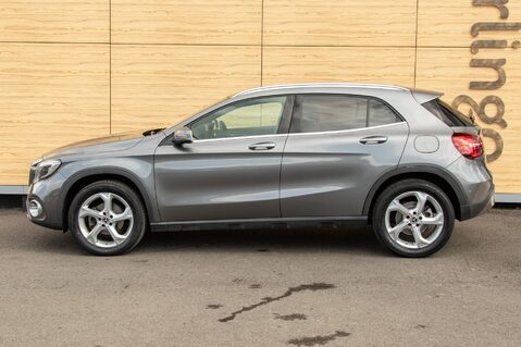 Mercedes-Benz GLA Class GLA 200 D SPORT PREMIUM PLUS 13