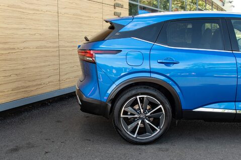 Nissan Qashqai DIG-T TEKNA MHEV 7