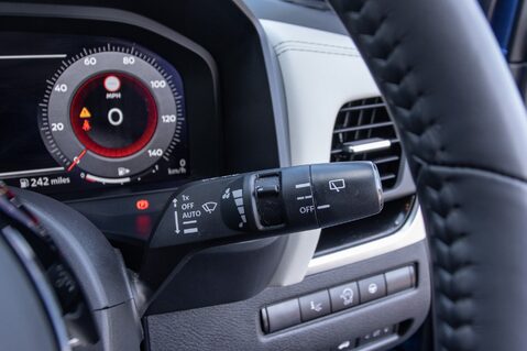 Nissan Qashqai DIG-T TEKNA MHEV 18