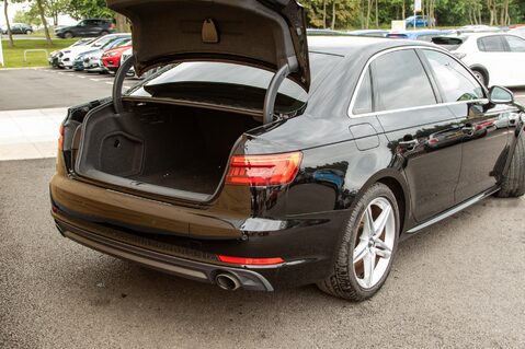 Audi A4 TFSI S LINE 37