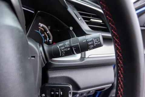 Honda Civic VTEC SPORT LINE 18