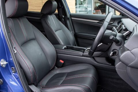 Honda Civic VTEC SPORT LINE 33