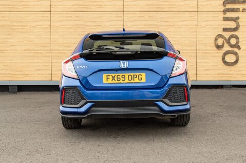 Honda Civic VTEC SPORT LINE 6