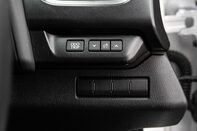 Lexus Ux 250H 16