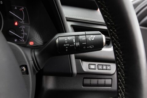 Lexus Ux 250H 18