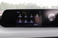 Lexus Ux 250H 24