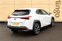 Lexus Ux 250H 2