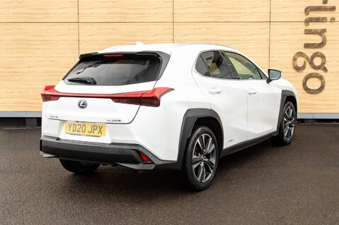 Lexus Ux 250H 2