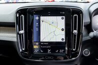 Volvo XC40 D4 R-DESIGN PRO AWD 27