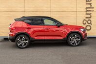 Volvo XC40 D4 R-DESIGN PRO AWD 12