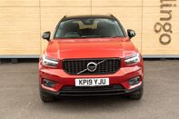 Volvo XC40 D4 R-DESIGN PRO AWD 5