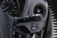 Toyota Yaris VVT-I ICON TECH 18