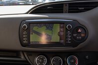 Toyota Yaris VVT-I ICON TECH 27