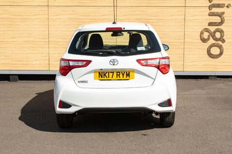 Toyota Yaris VVT-I ICON TECH 6