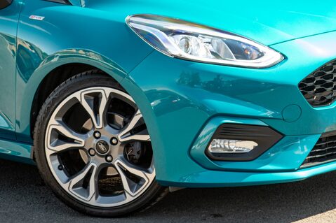 Ford Fiesta ST-LINE 11