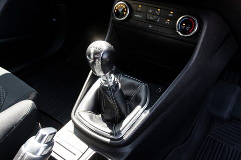 Ford Fiesta ST-LINE 30