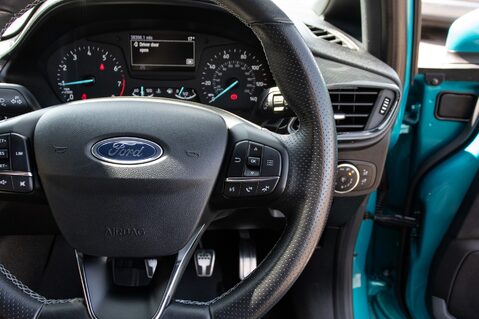 Ford Fiesta ST-LINE 20