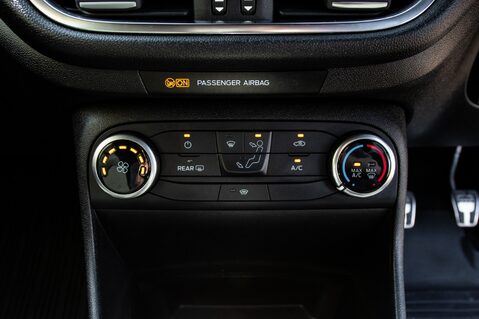 Ford Fiesta ST-LINE 31