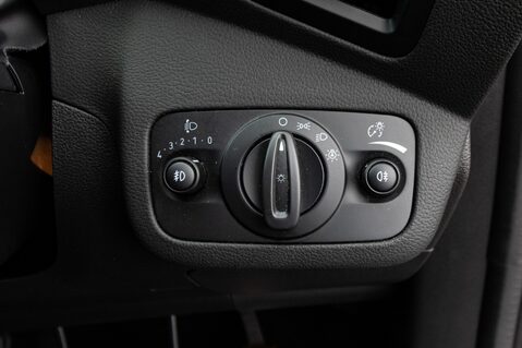 Ford Kuga ST-LINE 15