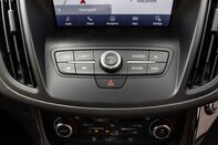 Ford Kuga ST-LINE 33