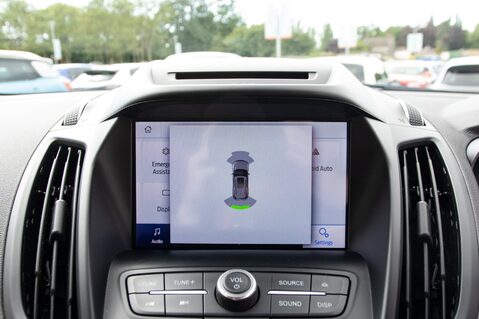 Ford Kuga ST-LINE 28