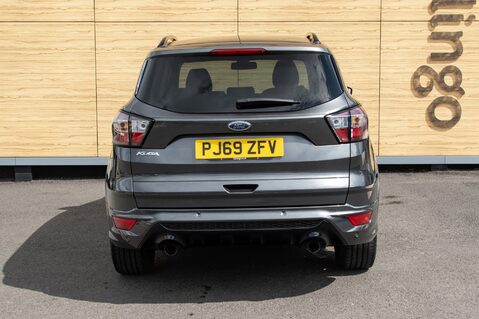 Ford Kuga ST-LINE 6