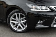 Lexus CT 200H 11