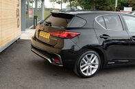Lexus CT 200H 8