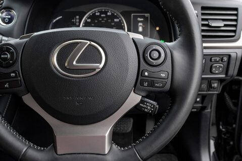 Lexus CT 200H 20