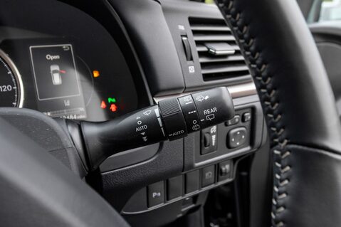 Lexus CT 200H 18