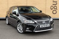 Lexus CT 200H 1