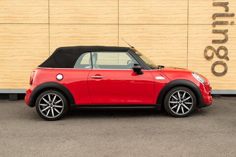 Mini Convertible COOPER S 12