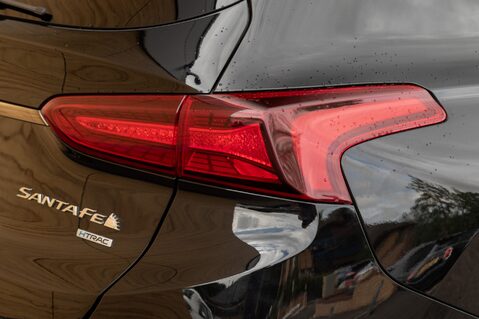 Hyundai SANTA FE CRDI PREMIUM SE 9