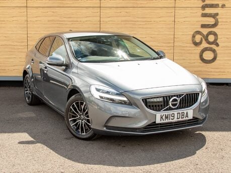 Volvo V40 D2 MOMENTUM EDITION