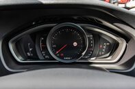 Volvo V40 D2 MOMENTUM EDITION 15