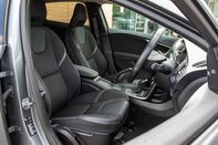 Volvo V40 D2 MOMENTUM EDITION 28