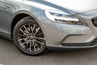 Volvo V40 D2 MOMENTUM EDITION 11