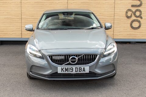 Volvo V40 D2 MOMENTUM EDITION 5