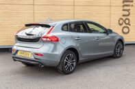 Volvo V40 D2 MOMENTUM EDITION 2