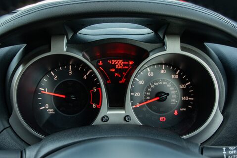 Nissan Juke 1.5 dCi N-Connecta 5dr Hatchback 15